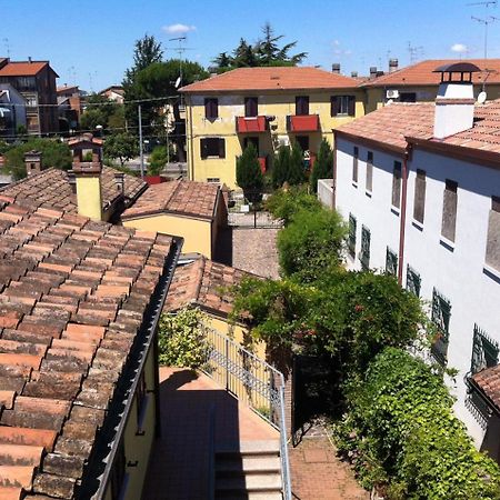 Al Pasarat Hotell Comacchio Exteriör bild
