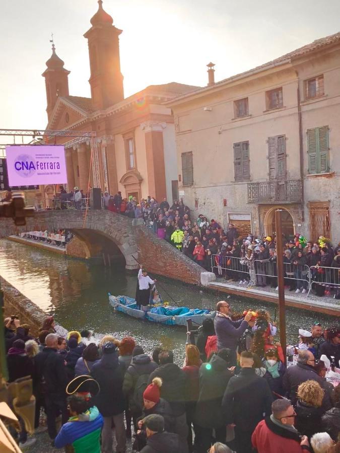 Al Pasarat Hotell Comacchio Exteriör bild