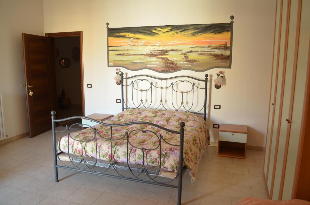Al Pasarat Hotell Comacchio Exteriör bild